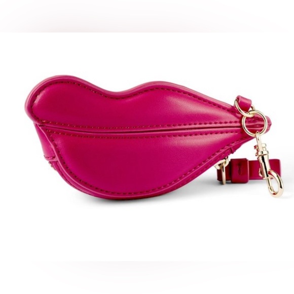 NWT Lips Coin Pouch DVF Target Collection - Picture 6 of 7